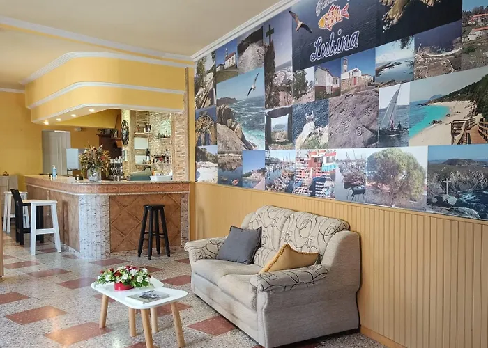 Apartamentos Pension Lubina
